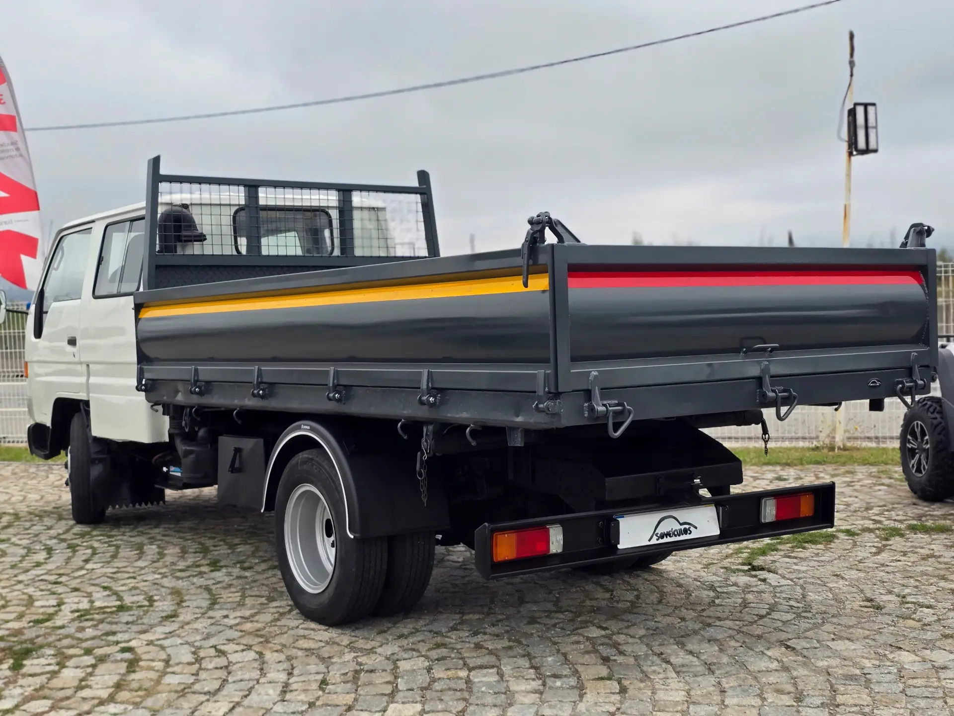 Toyota Dyna 280 (31BUE4) 7