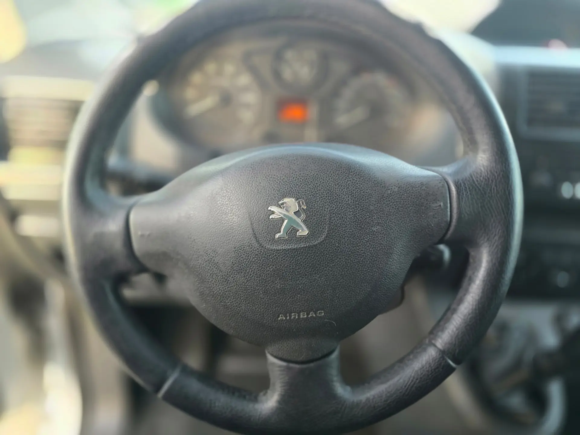 Peugeot Expert 1.6 HDi L2H1 Semi-Vidrado 12