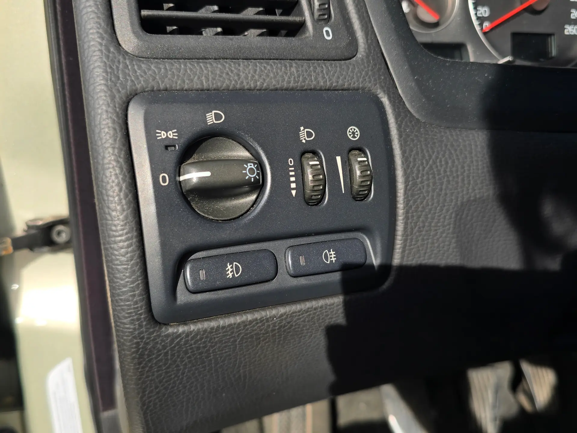 Volvo V70 2.4 D5 Nivel 3 9
