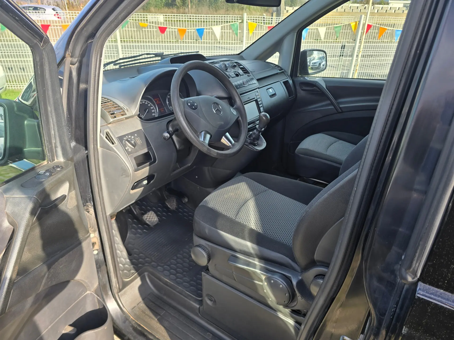 Mercedes-Benz Vito Longa SHUTTLE 10