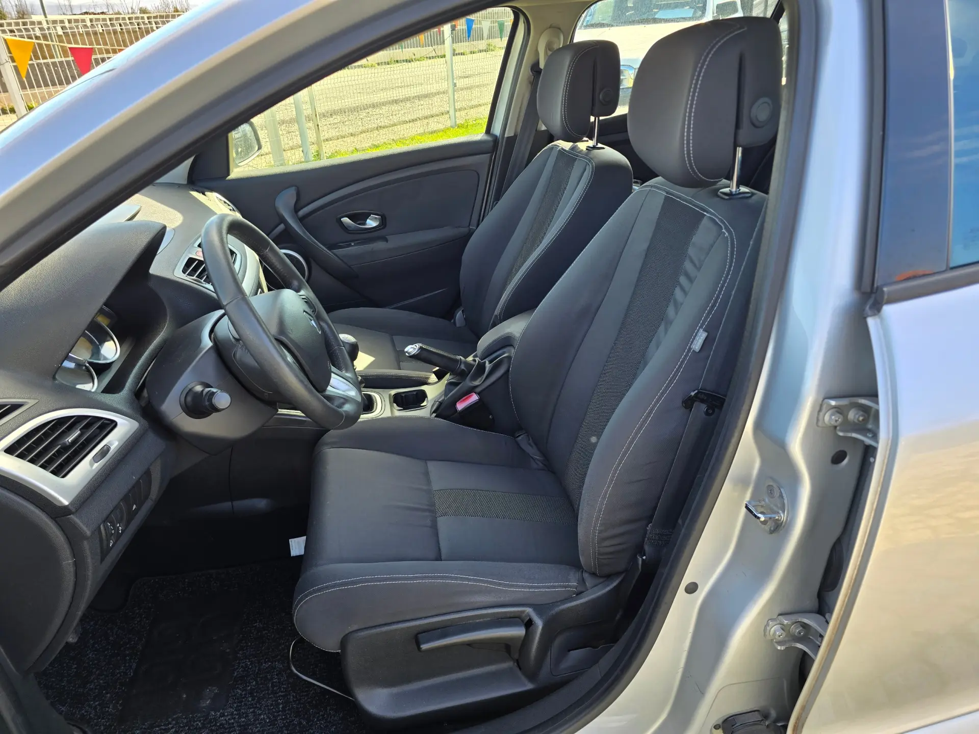 Renault Mégane 1.5 dCi Confort SS 11