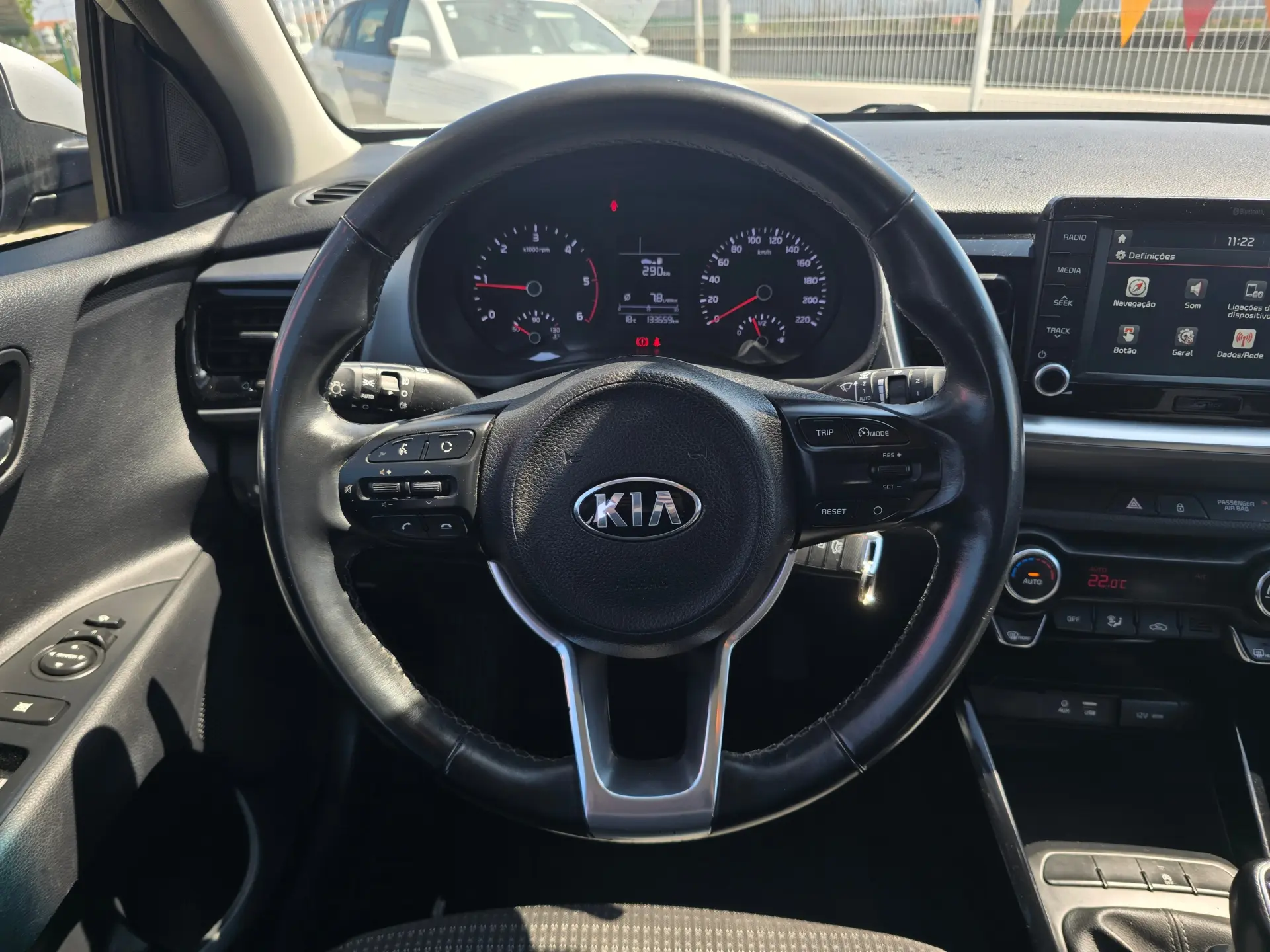 Kia Stonic 1.6 CRDi LX 13