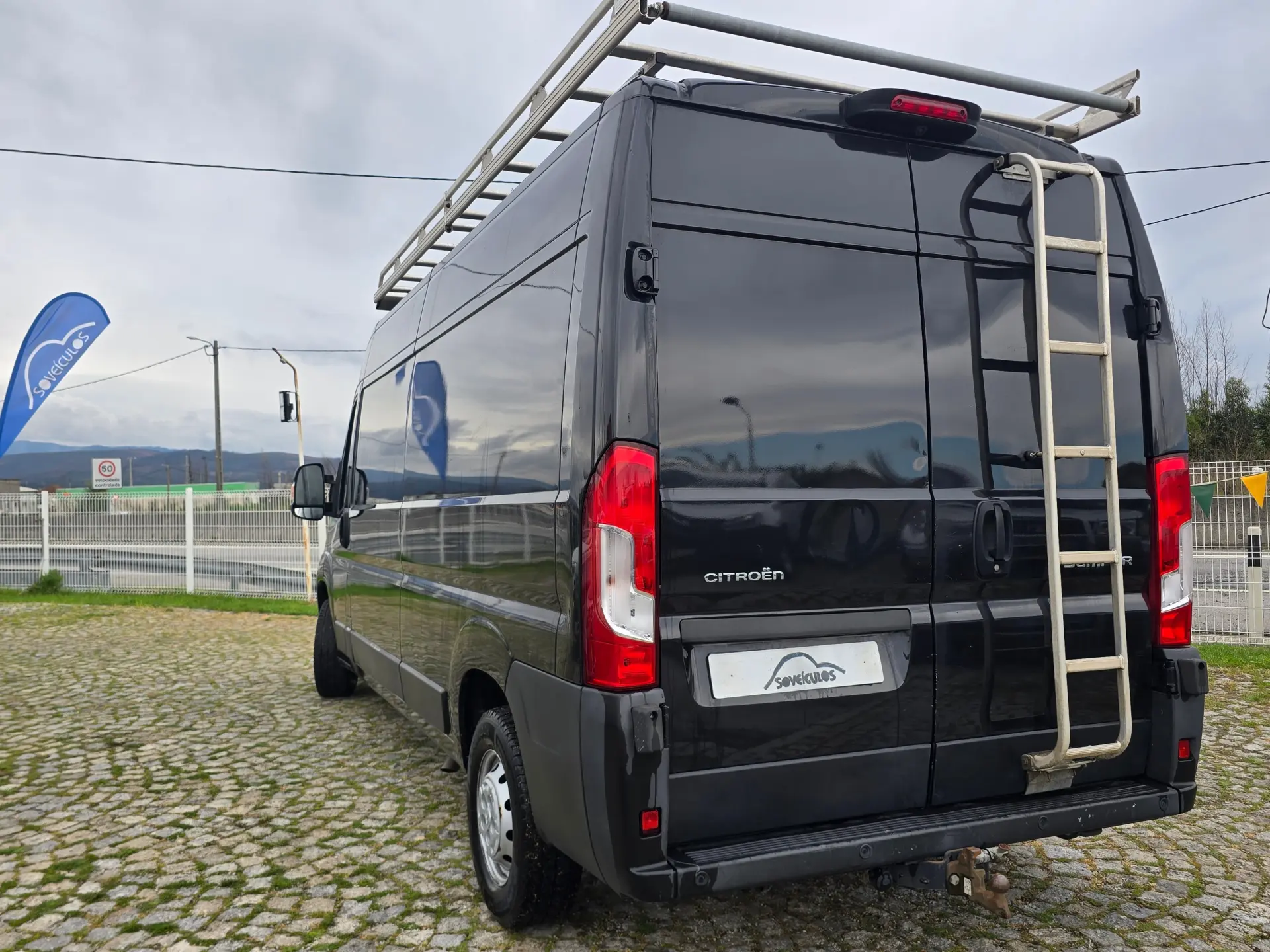 Citroen Jumpy 2.0 BlueHDi M Confort Semi-Vidrado 4
