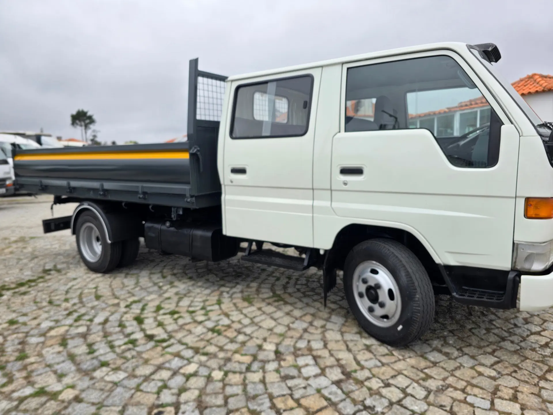 Toyota Dyna 280 (31BUE4) 6