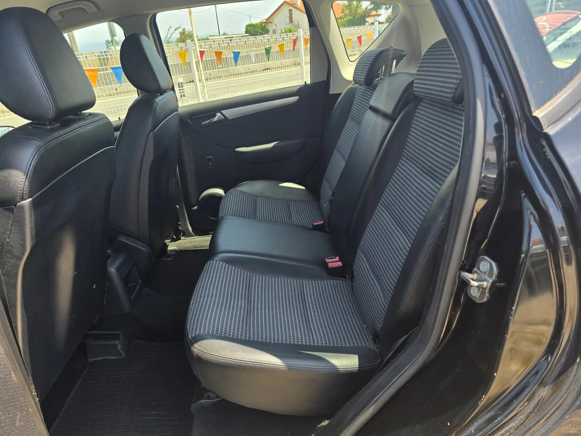 Mercedes-Benz A 160 CDI AVNTGARDE 19