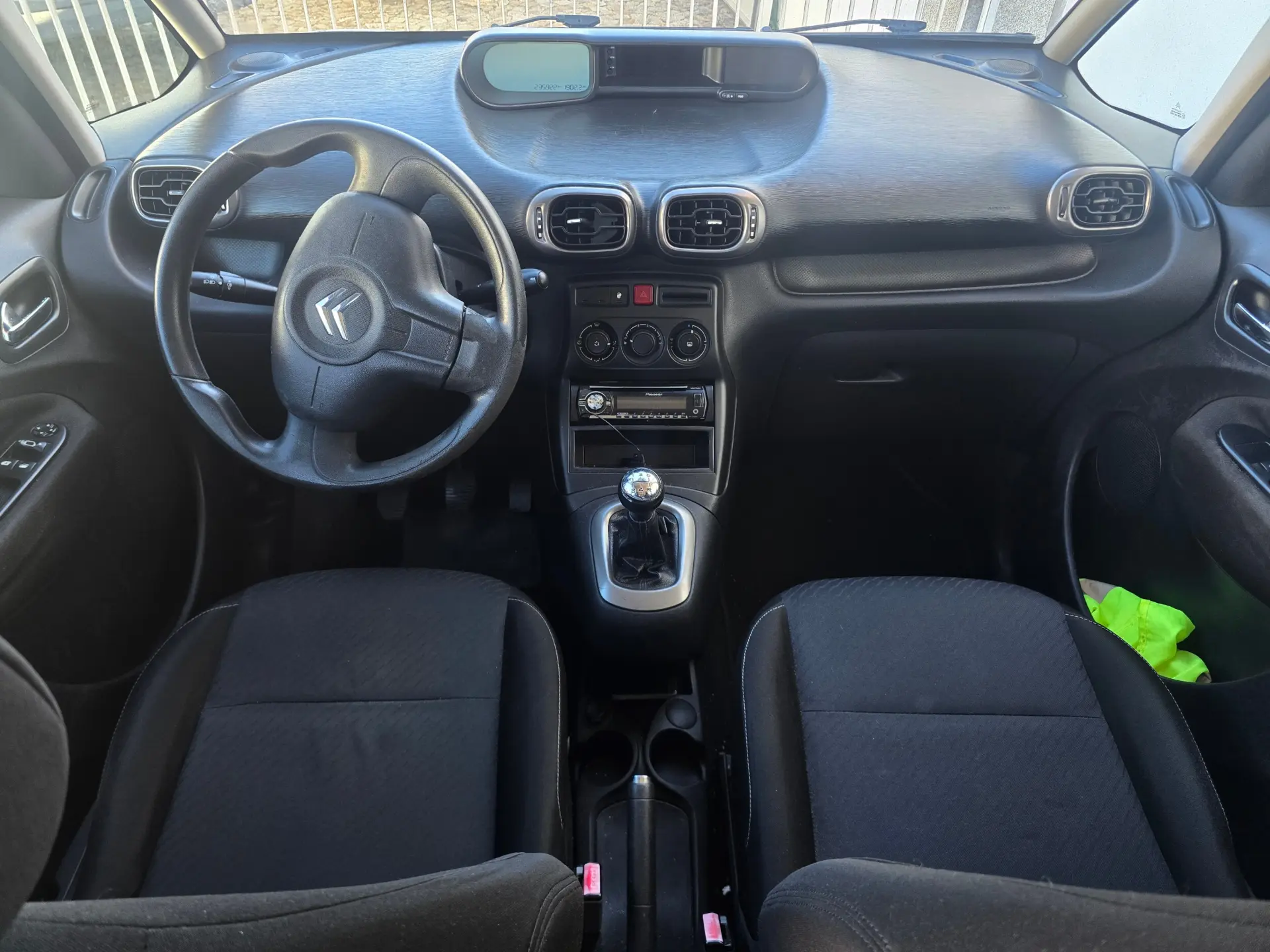 Citroen C3 Picasso 1.6 HDi Airdream 18