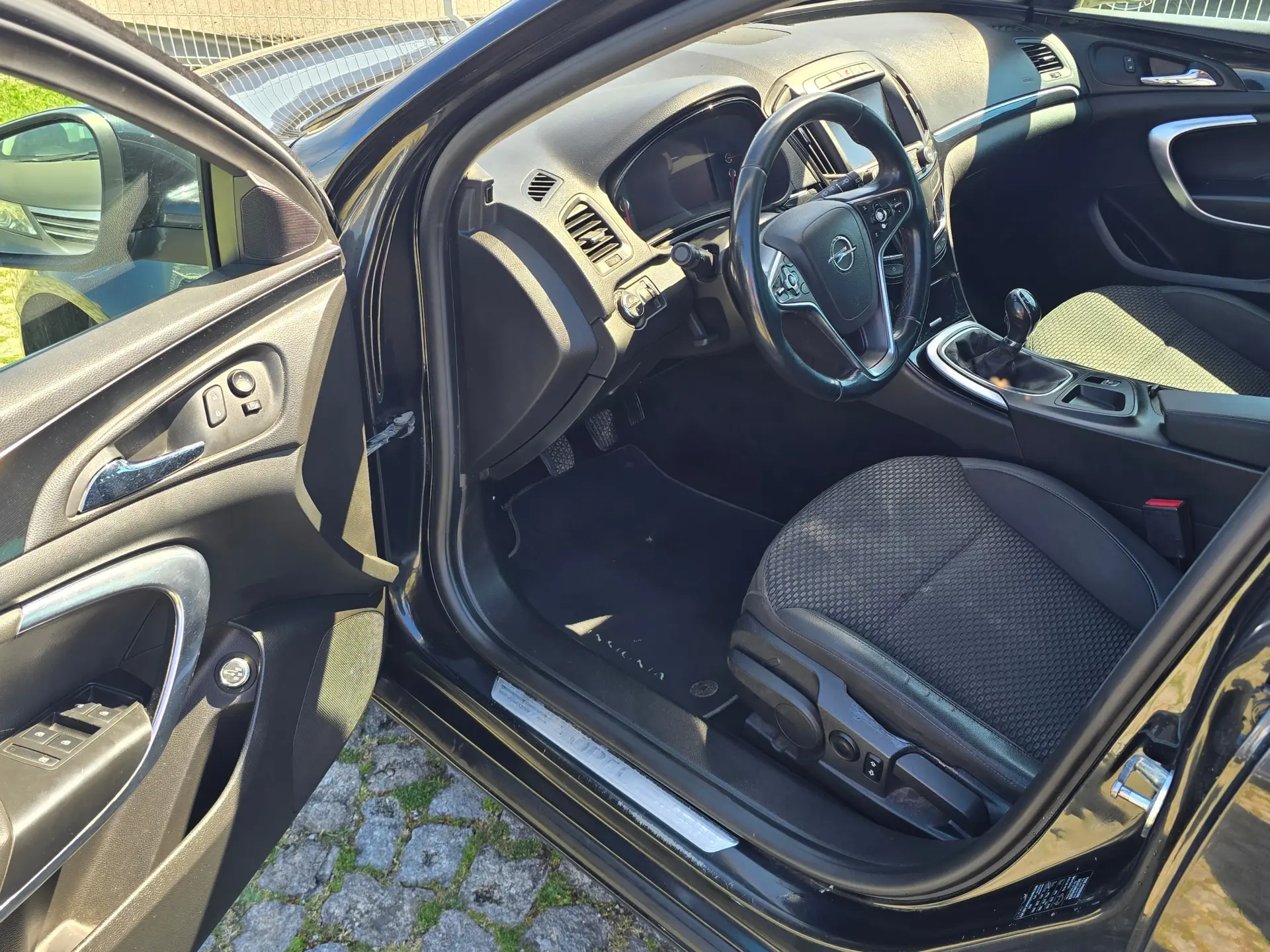 Opel Insignia Sports Tourer Outro 7