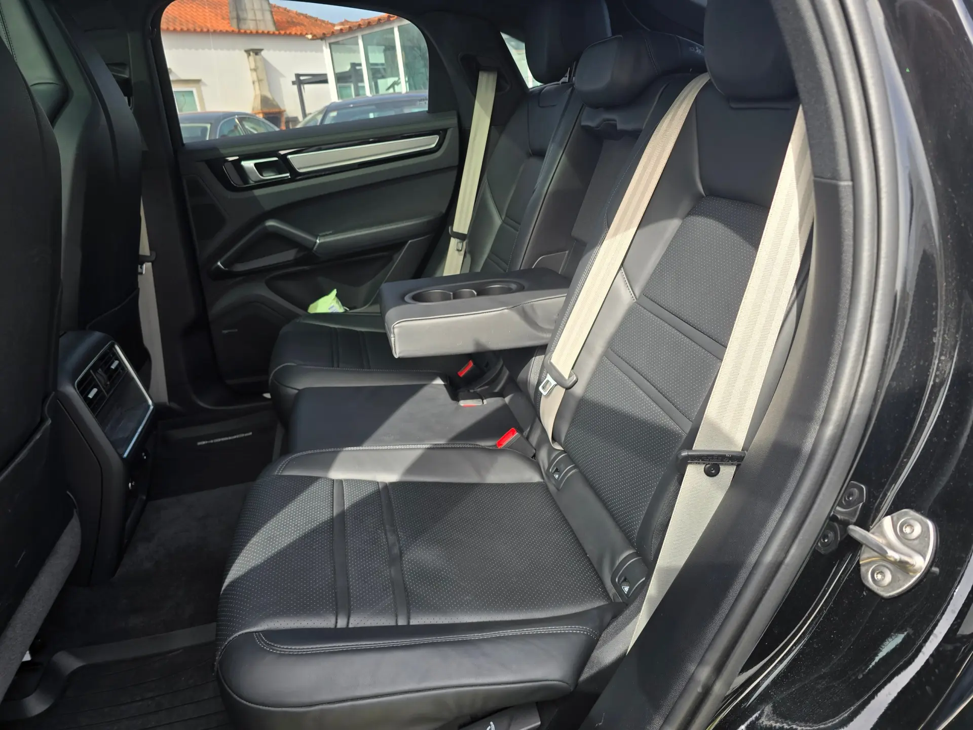 Porsche Cayenne Coupé E-Hybrid Tiptronic S 35