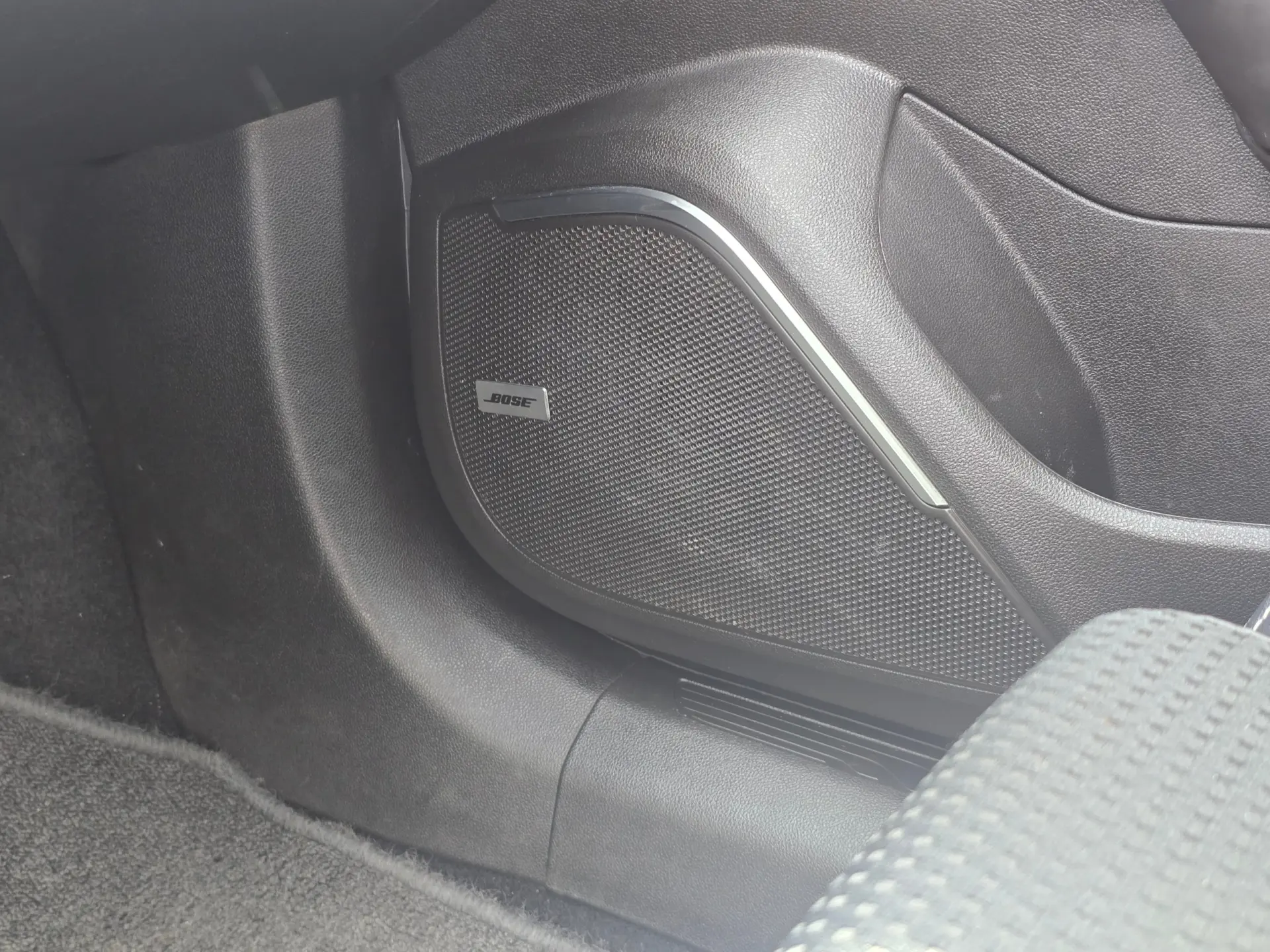 Renault Mégane 1.5 Blue dCi Bose Edition 21