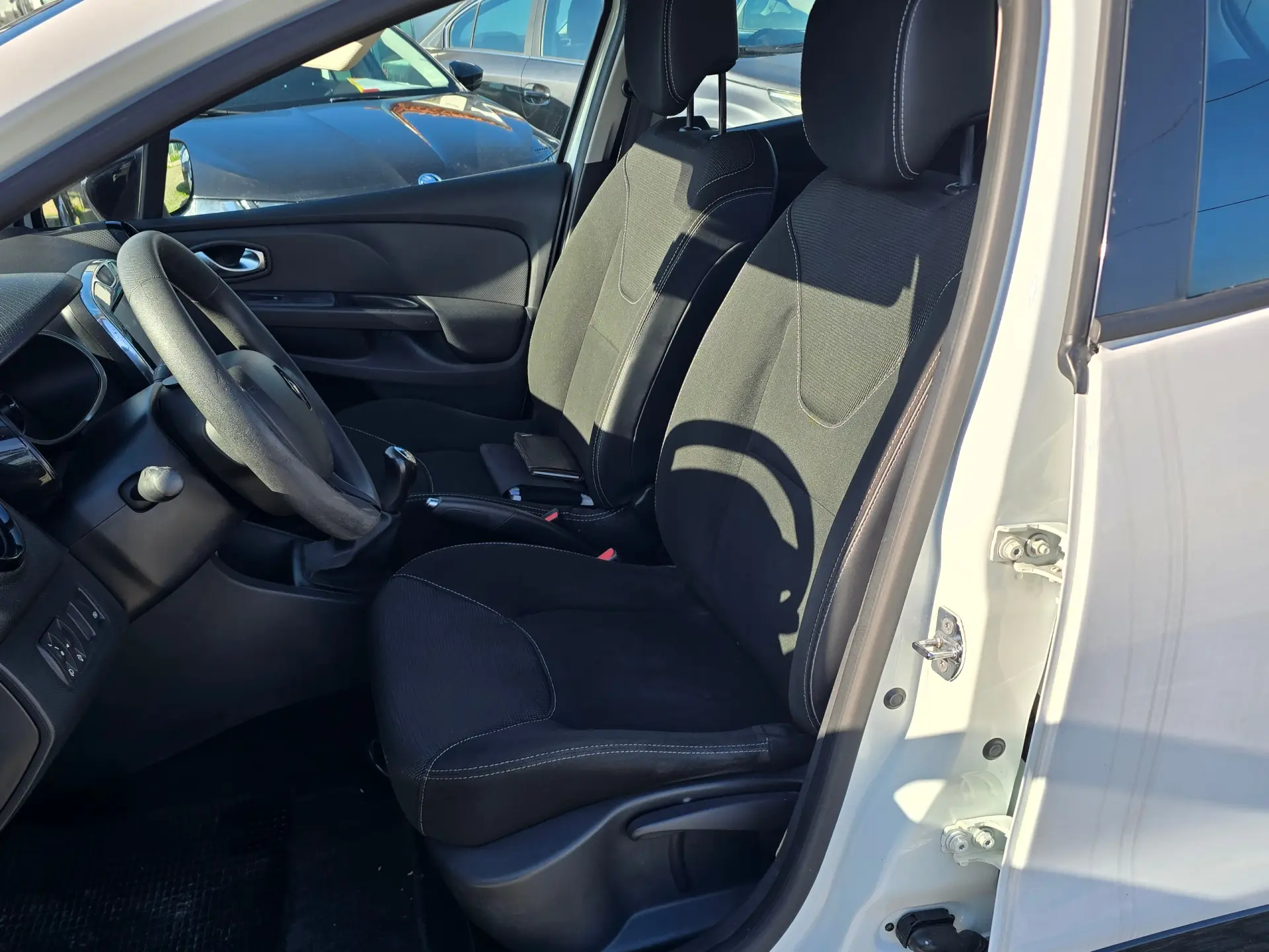 Renault Clio 1.5 dCi Confort 9