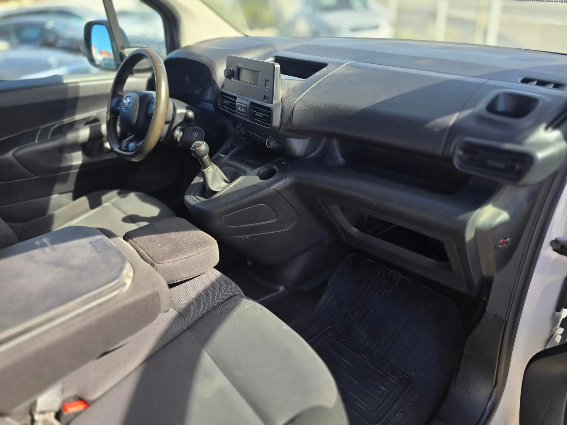 Toyota Proace City Verso 1.5D L1 Comfort 10