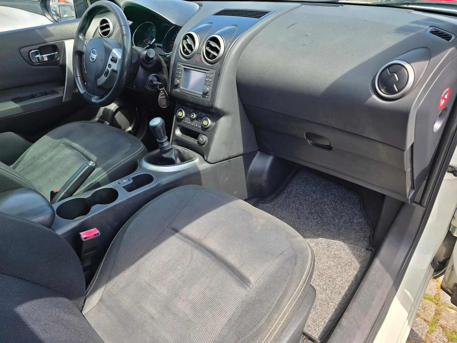 Nissan Qashqai +2 1.5 dCi Tekna 21