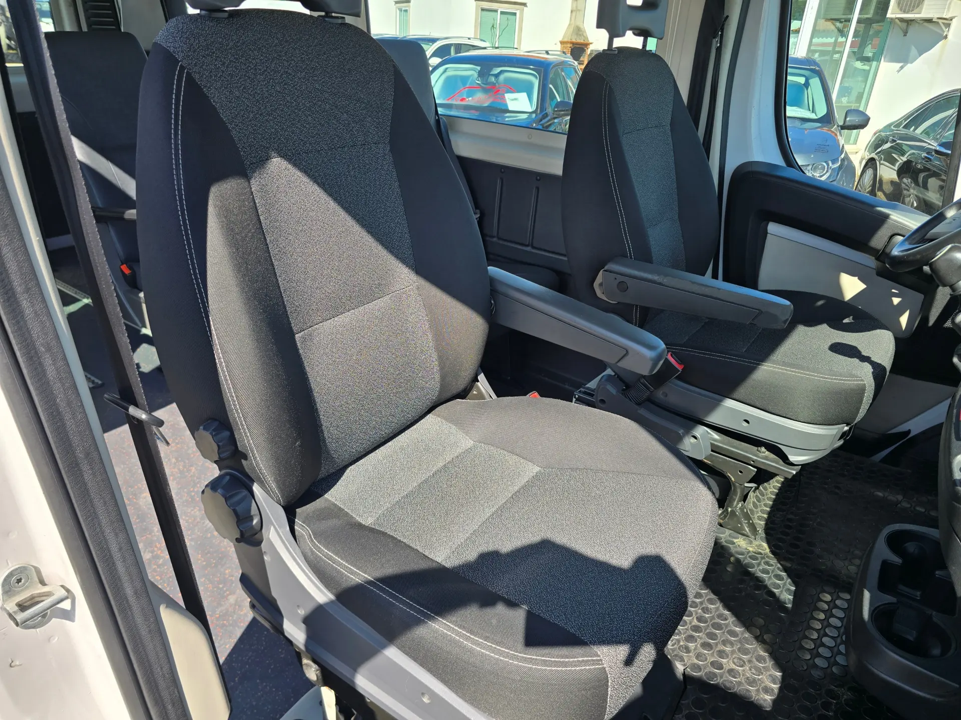 Fiat Ducato 30 2.0 M-Jet CH1 9L 15