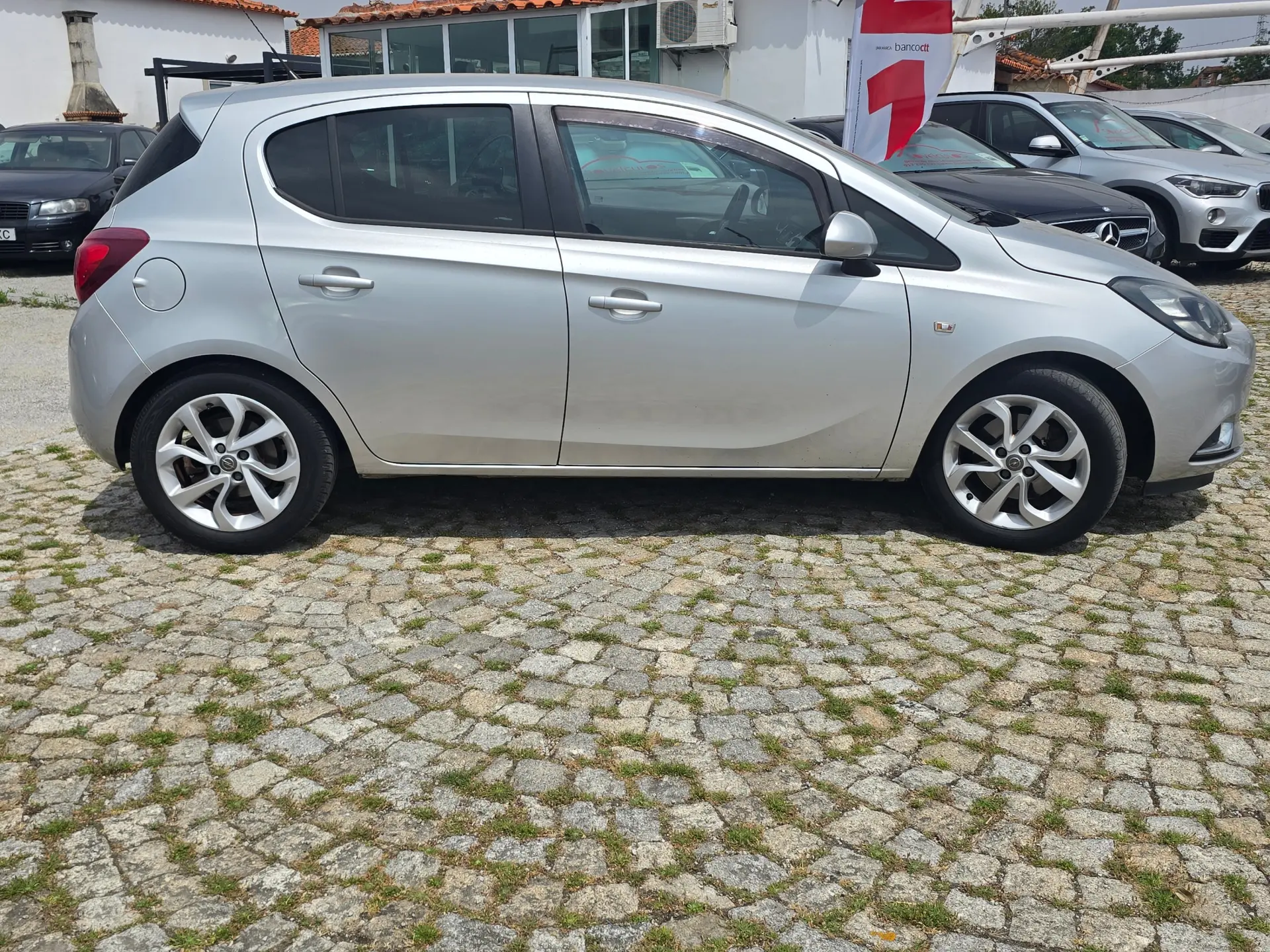 Opel Corsa 1.0 T Innovation 6