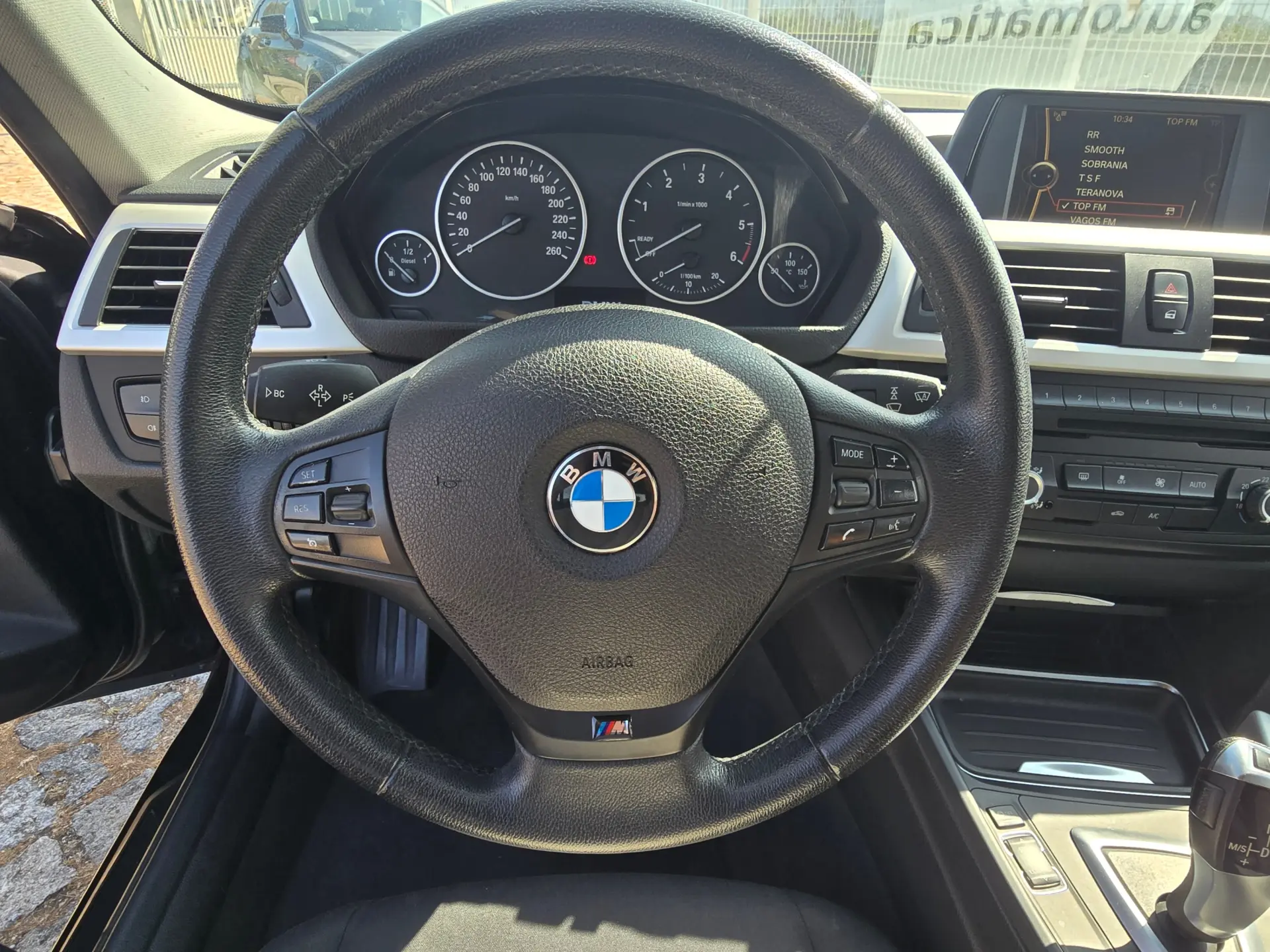 BMW 318 d Auto Line Modern 14