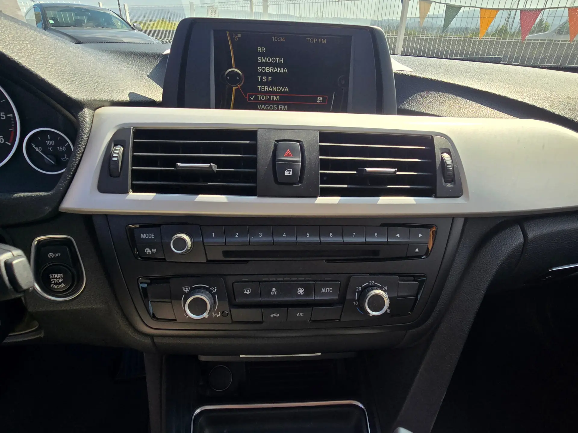 BMW 318 d Auto Line Modern 15