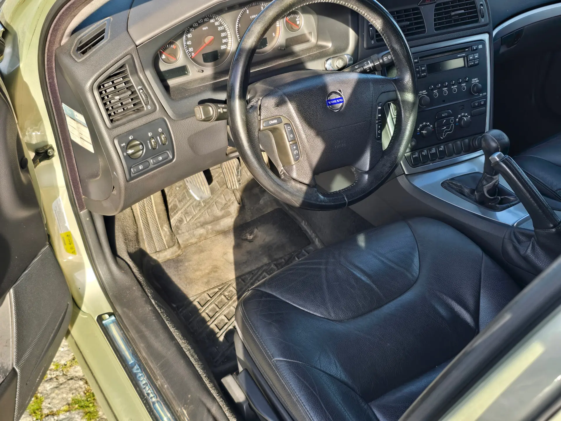 Volvo V70 2.4 D5 Nivel 3 5
