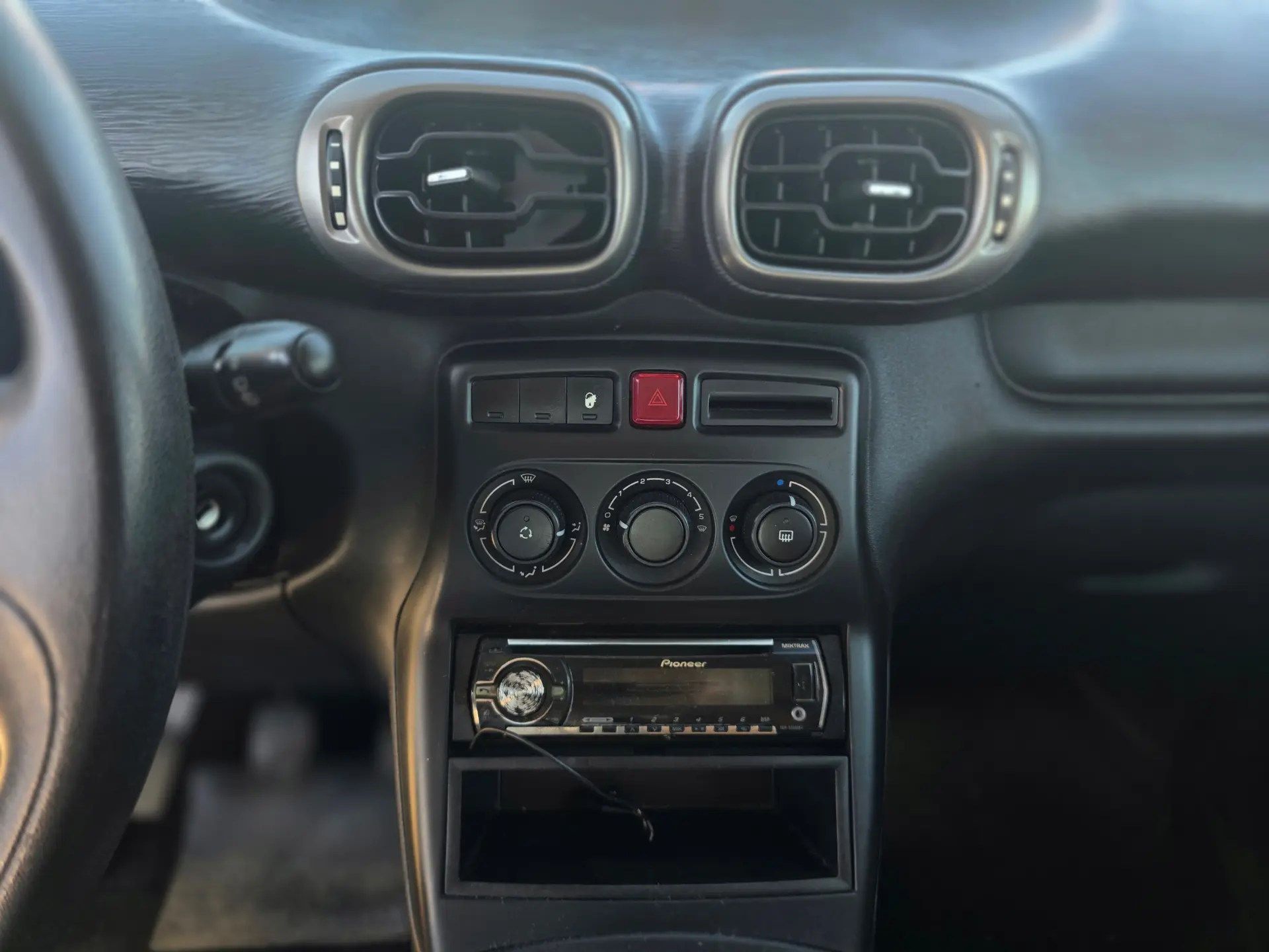 Citroen C3 Picasso 1.6 HDi Airdream 11