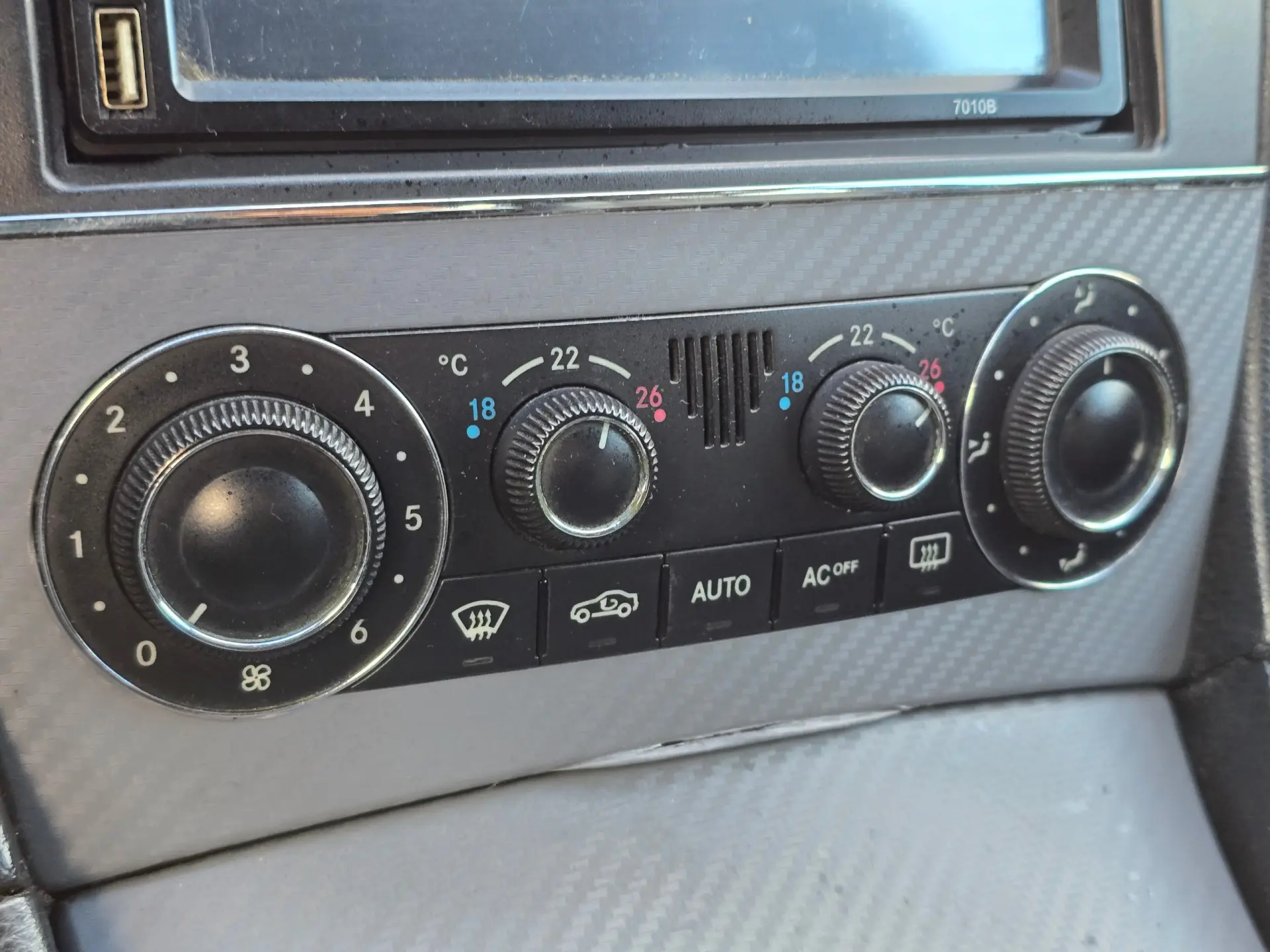 Mercedes-Benz C 220 CDi Classic 13