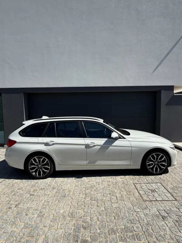 BMW 318 d Auto Line Luxury 2
