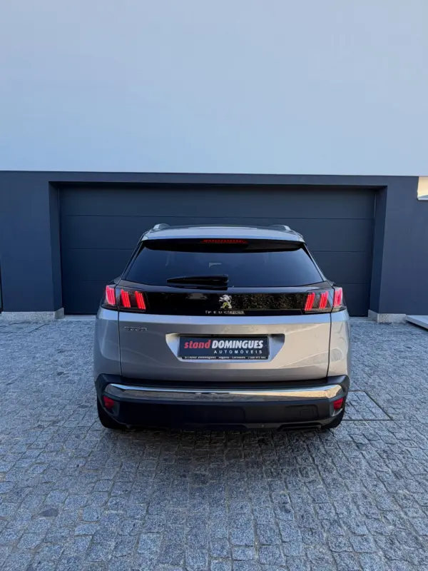 Peugeot 3008 1.5 BlueHDi Allure Pack EAT8 6