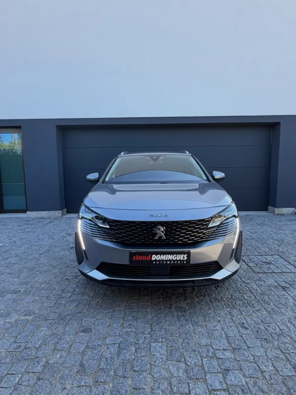 Peugeot 3008 1.5 BlueHDi Allure Pack EAT8 5