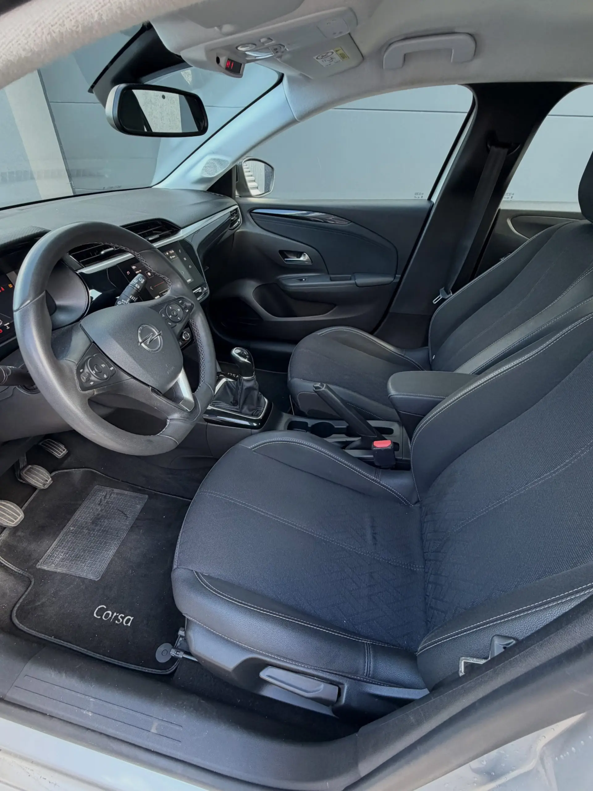 Opel Corsa 1.2 Elegance 7