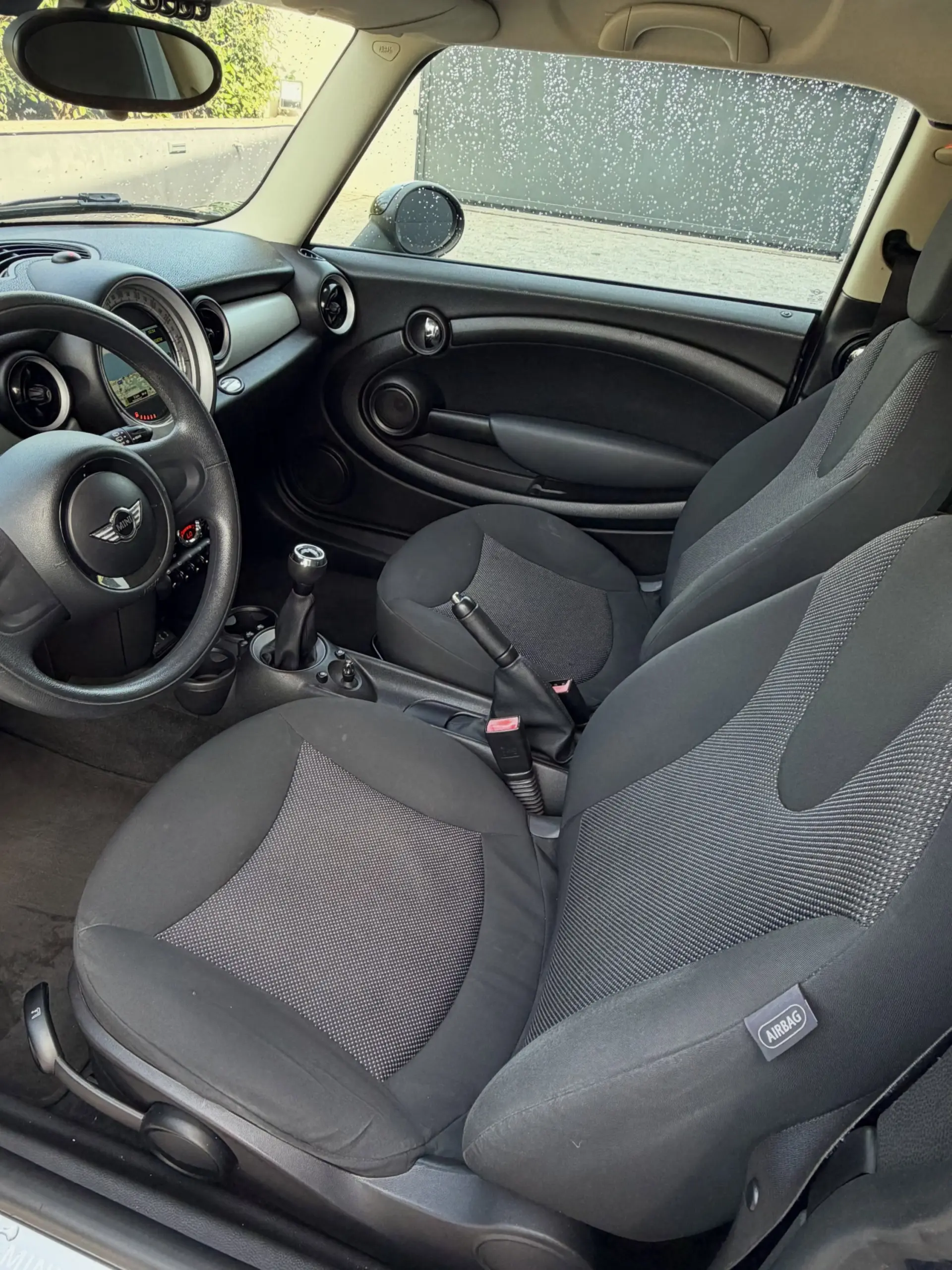 MINI Clubman Cooper D 6