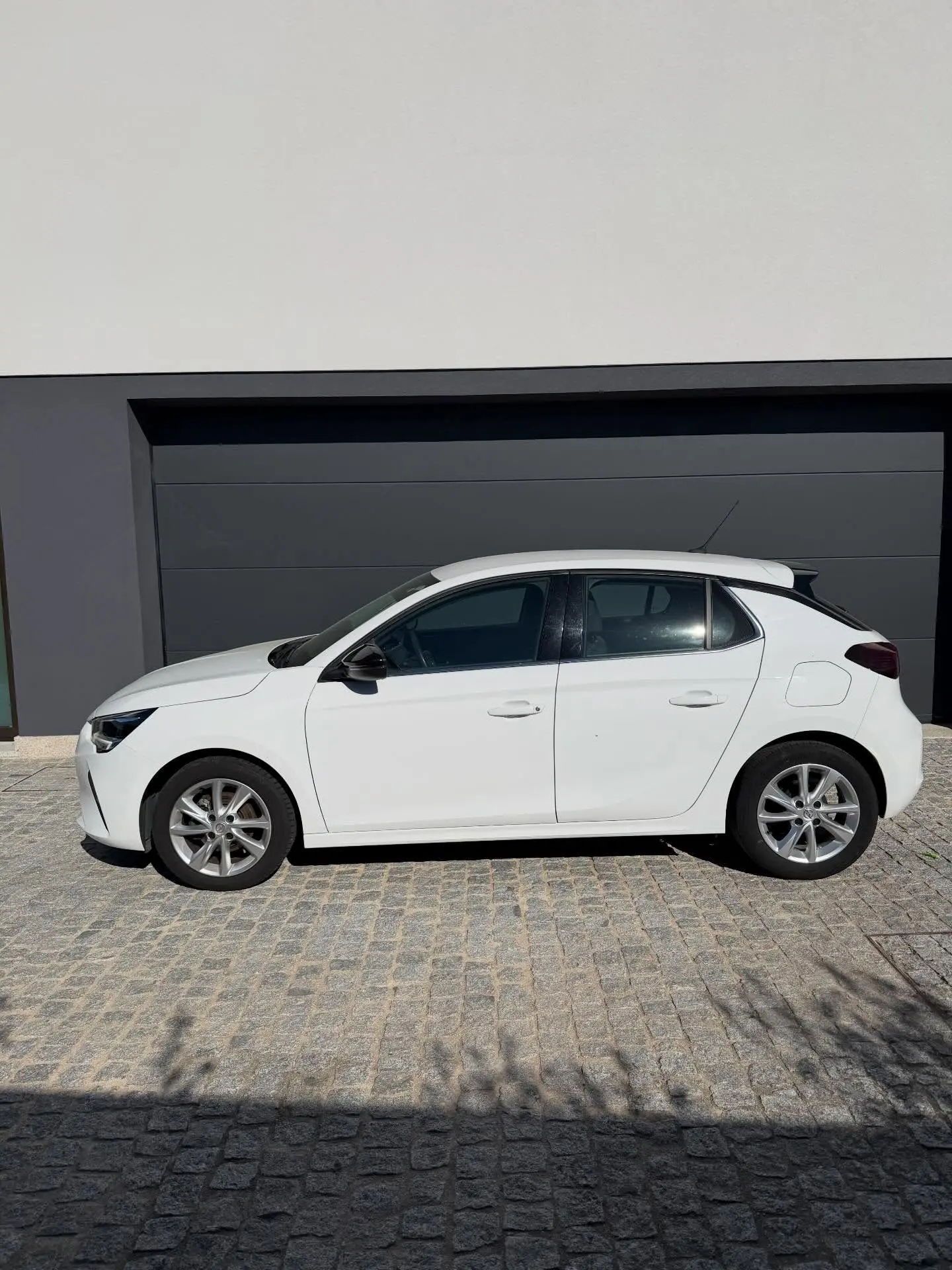 Opel Corsa 1.2 T Business Edition 4