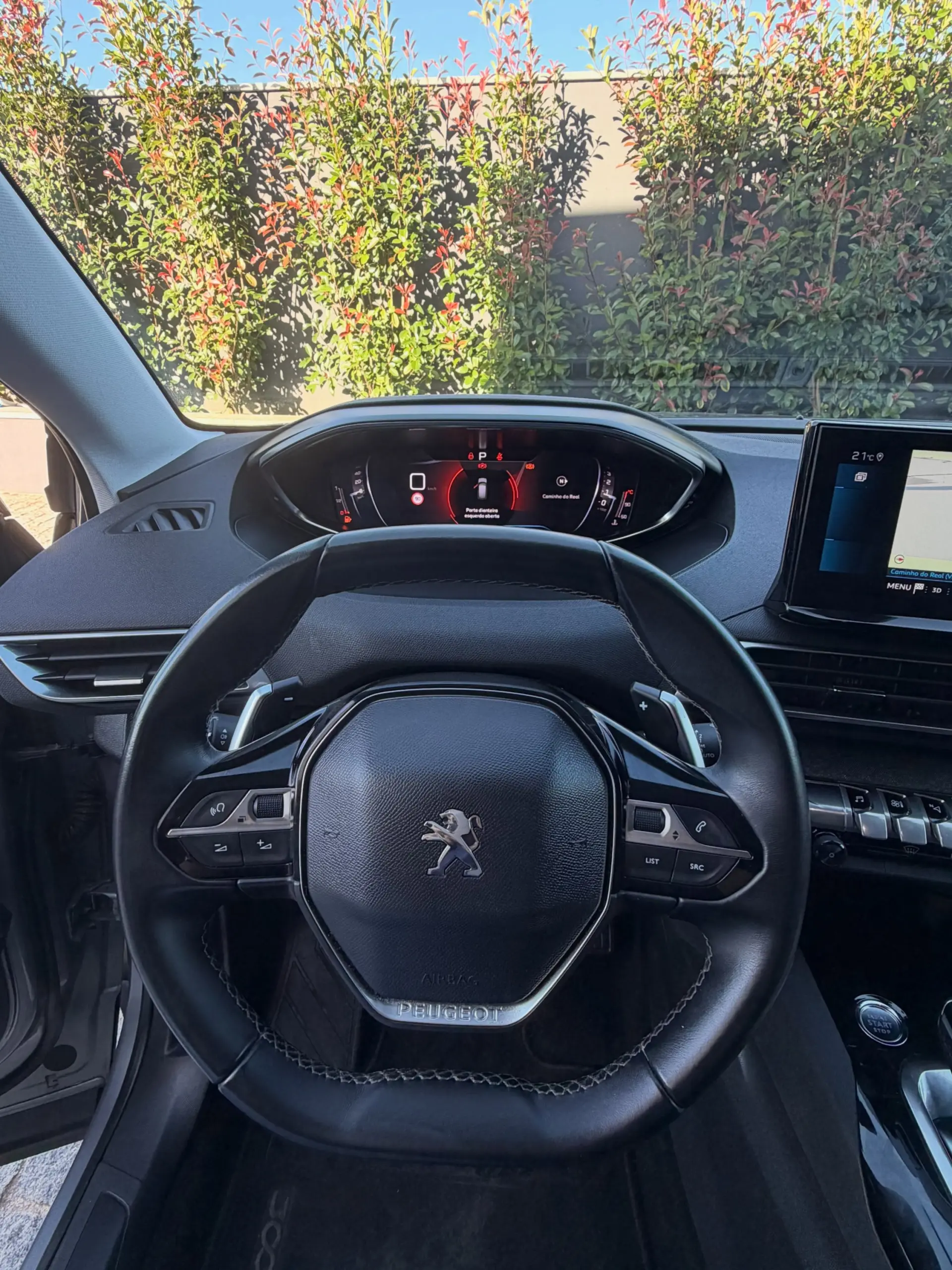 Peugeot 3008 1.5 BlueHDi Allure Pack EAT8 9