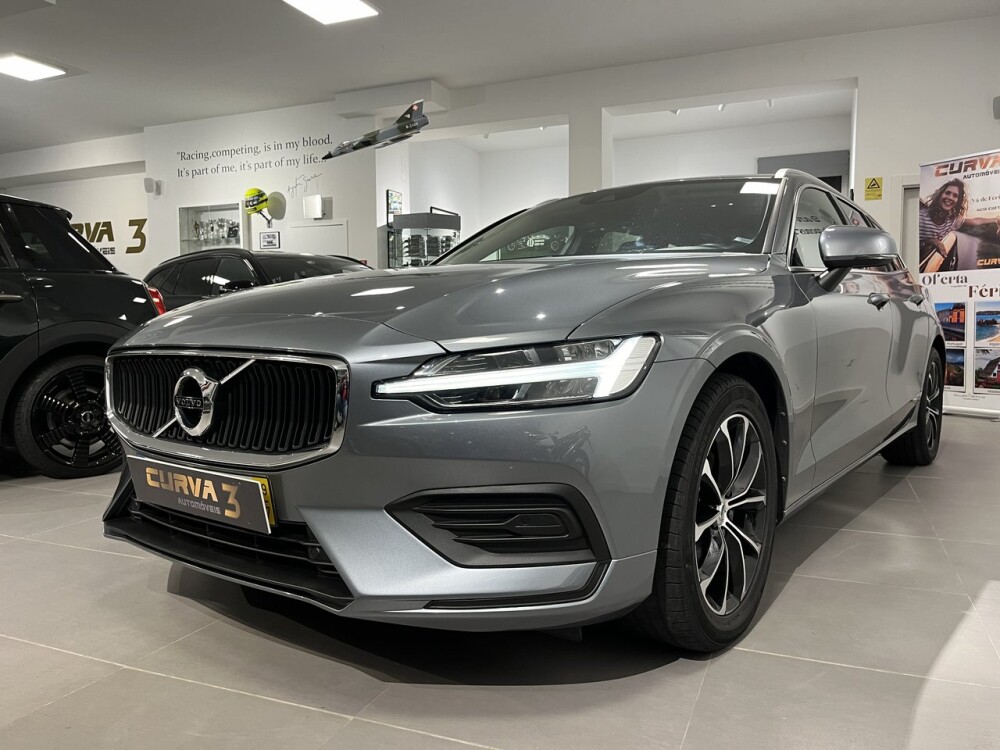 Volvo V60 D3 Momentum Plus 4