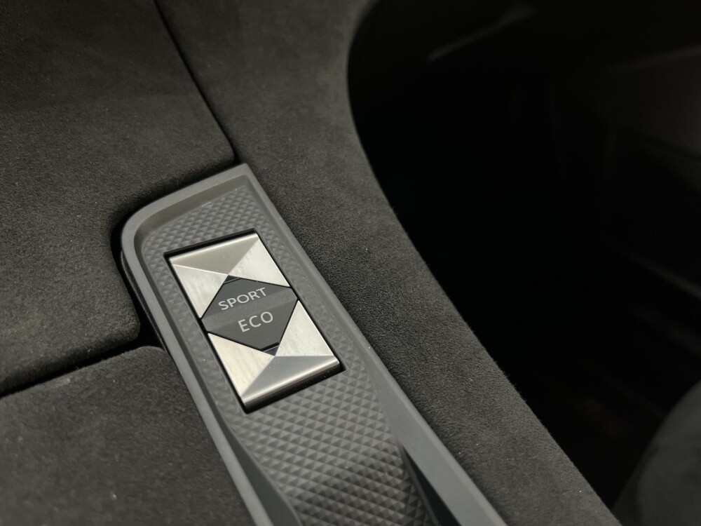 DS DS7 Crossback null 30