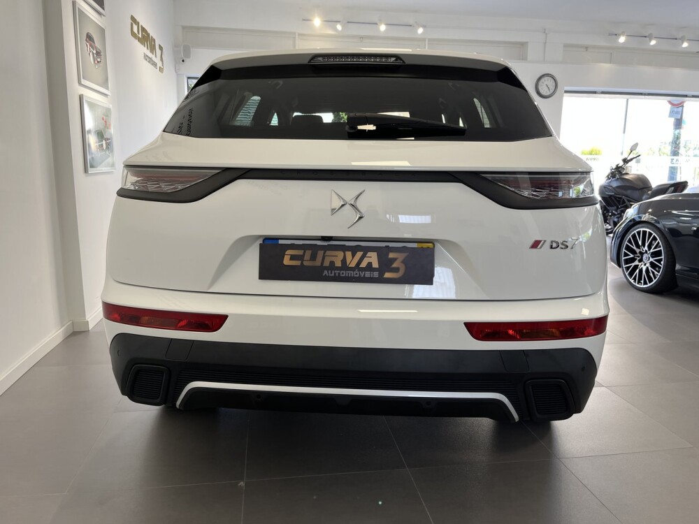 DS DS7 Crossback null 10