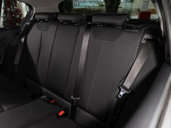 BMW 116 d 7L Auto 21