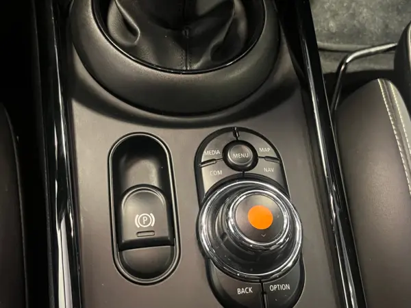 MINI Clubman One D Pack Chili II 25