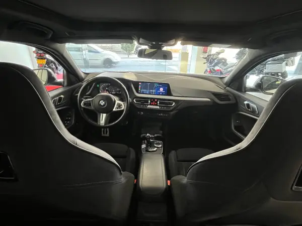 BMW 116 d Pack M Auto 7