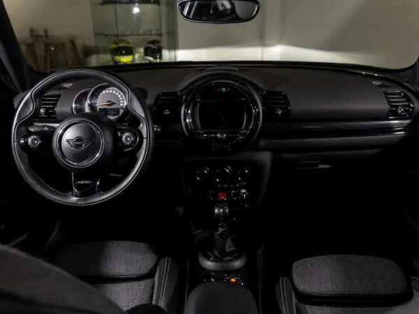 MINI Clubman One D Pack Chili II 17