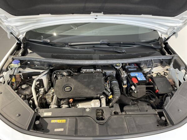DS DS7 Crossback null 41
