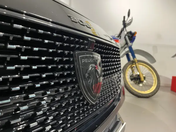 Peugeot 308 SW 1.6 Hybrid GT e-EAT8 38