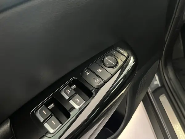 Kia Sportage 1.6 CRDi ISG TX 28