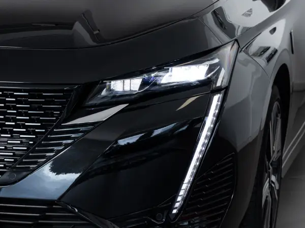 Peugeot 308 SW 1.6 Hybrid GT e-EAT8 6