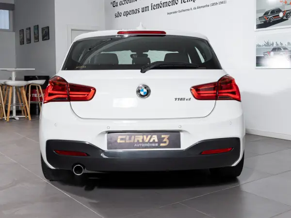 BMW 118 D Pack M 4