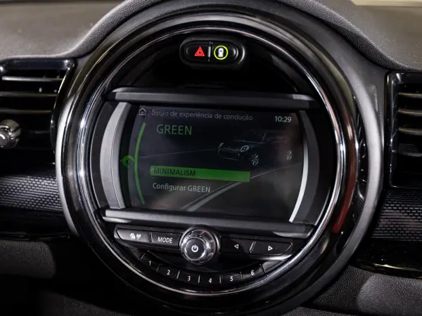 MINI Clubman One D Pack Chili II 21