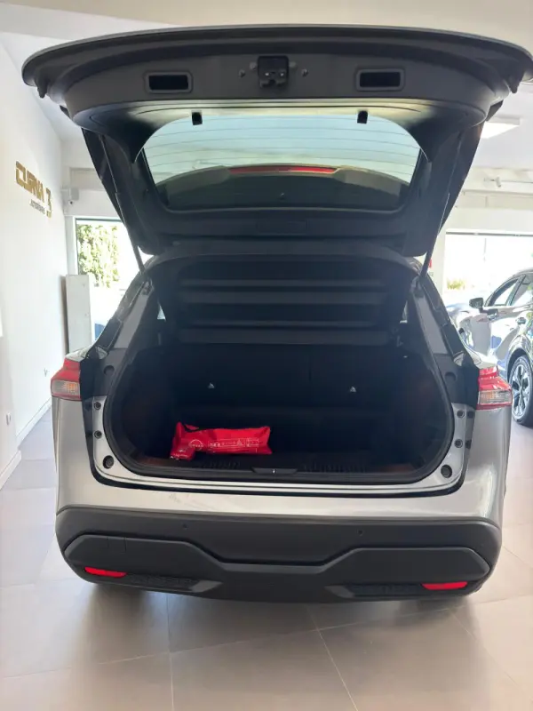 Nissan Qashqai 1.3 DIG-T MHEV MT Acenta 13
