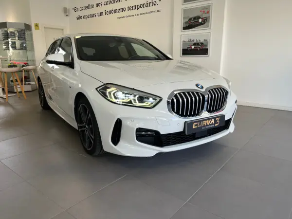 BMW 116 d Pack M Auto 1