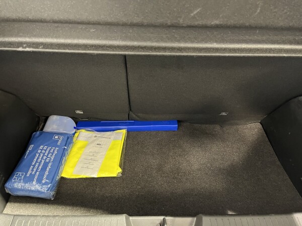 Opel Karl 1.0 75 cv 8