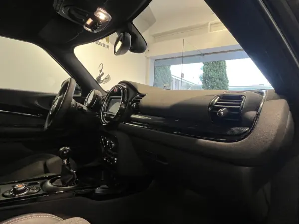 MINI Clubman One D Pack Chili II 15