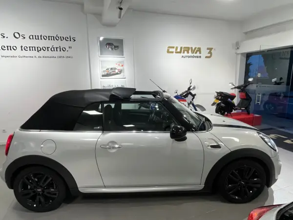 MINI Cabrio Cooper Premium Extra JCW Auto 6