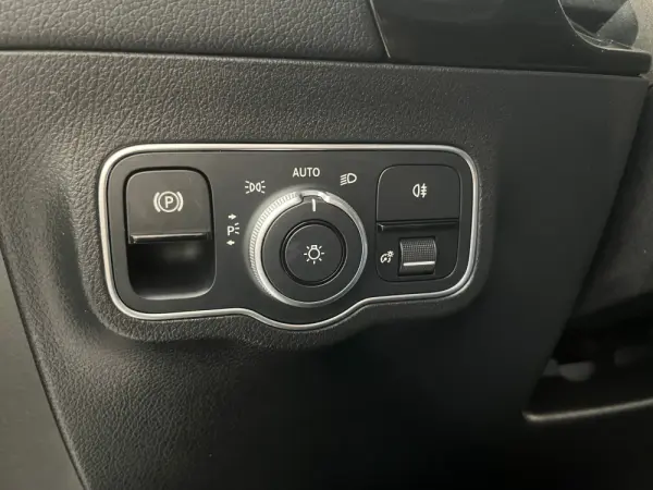 Mercedes-Benz EQA 250 Progressive 15