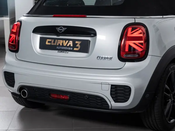 MINI Cabrio Cooper Premium Extra JCW Auto 10